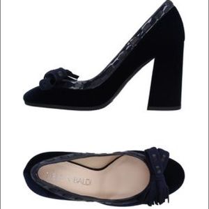 Lella Baldi velvet w patent trim Pumps 5